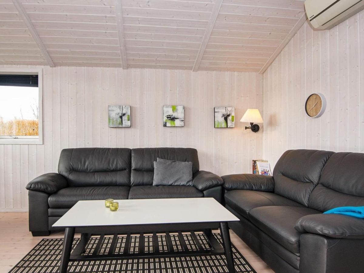 Three-Bedroom Holiday Home In Juelsminde 18 Sonderby  Exterior photo